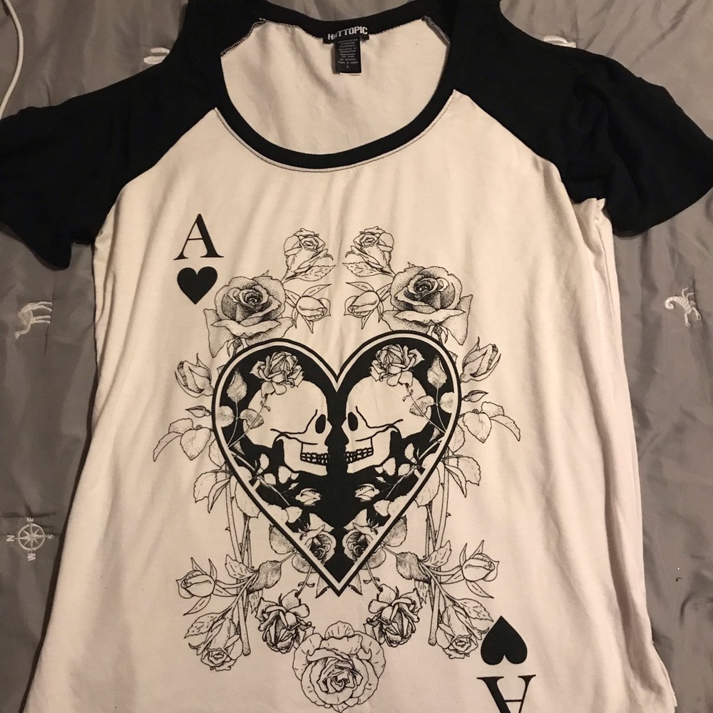 Hot Topic cold shoulder skeleton playing card top